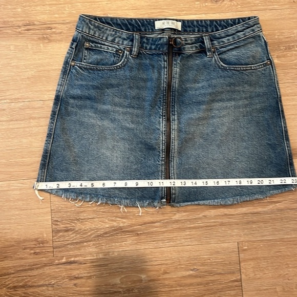 FP We The Free Zip Front Blue Denim Mini Skirt Size - 31 - Picture 10 of 10